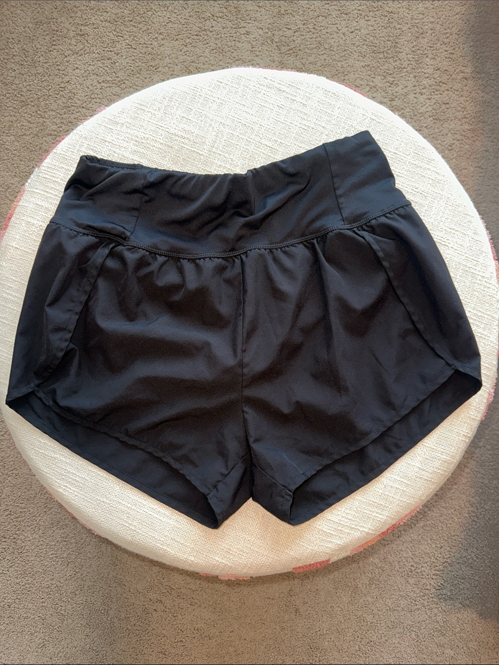 Love Tree Black Women's Athletic Shorts. Size Large